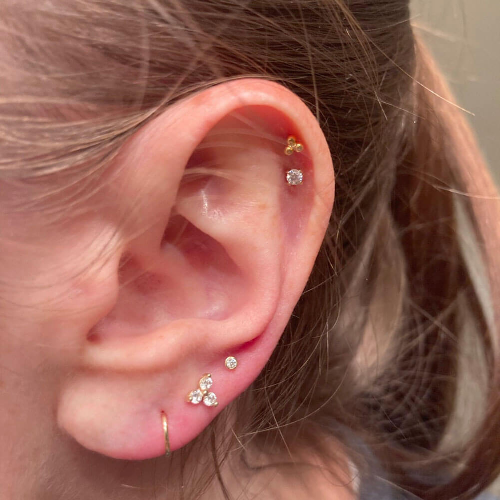 CZ helix stud