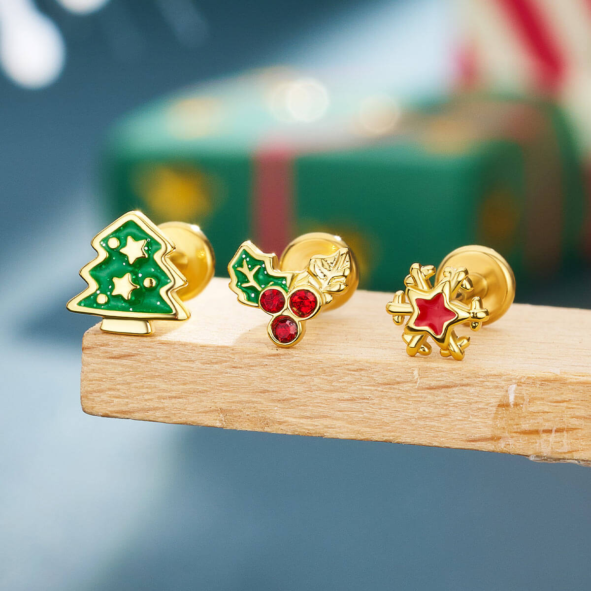 oufer christmas cartilage earrings