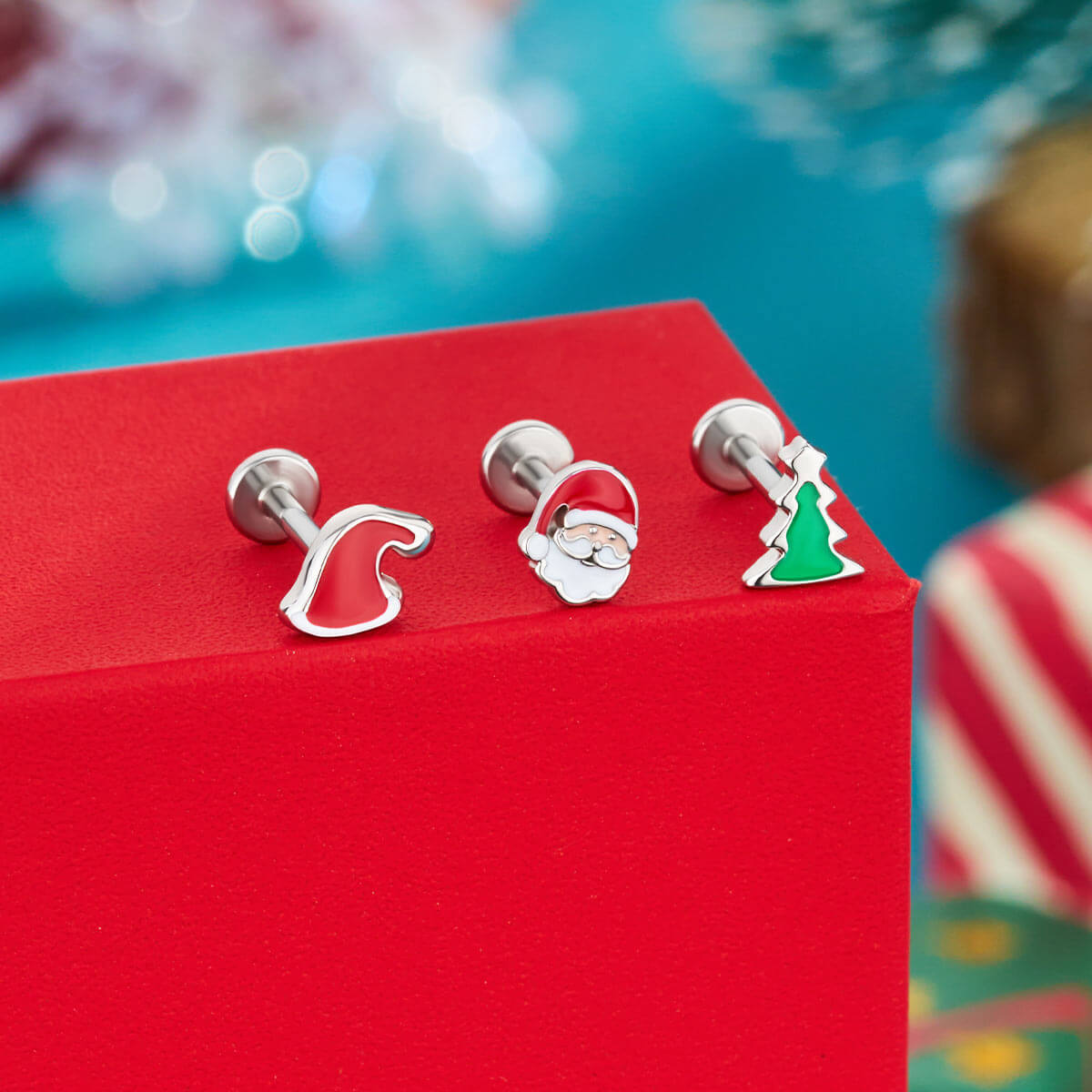 oufer christmas cartilage earrings