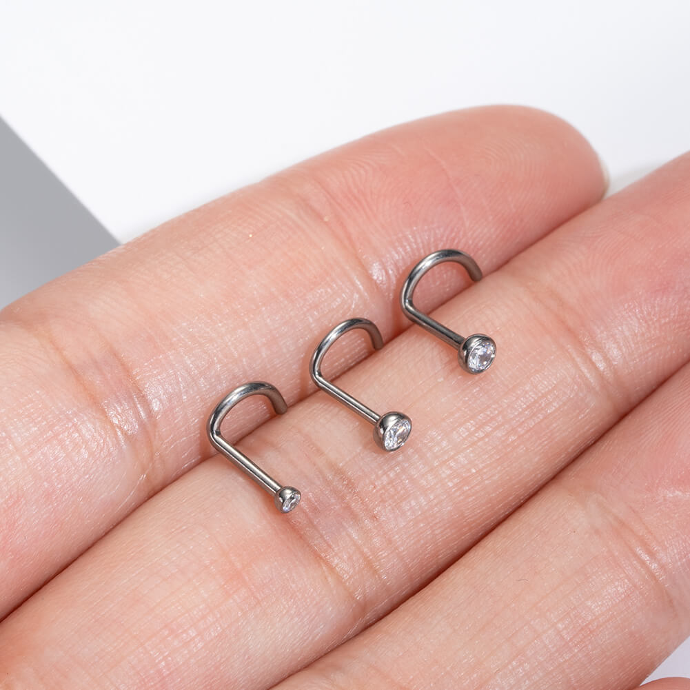 1.5 mm nose stud