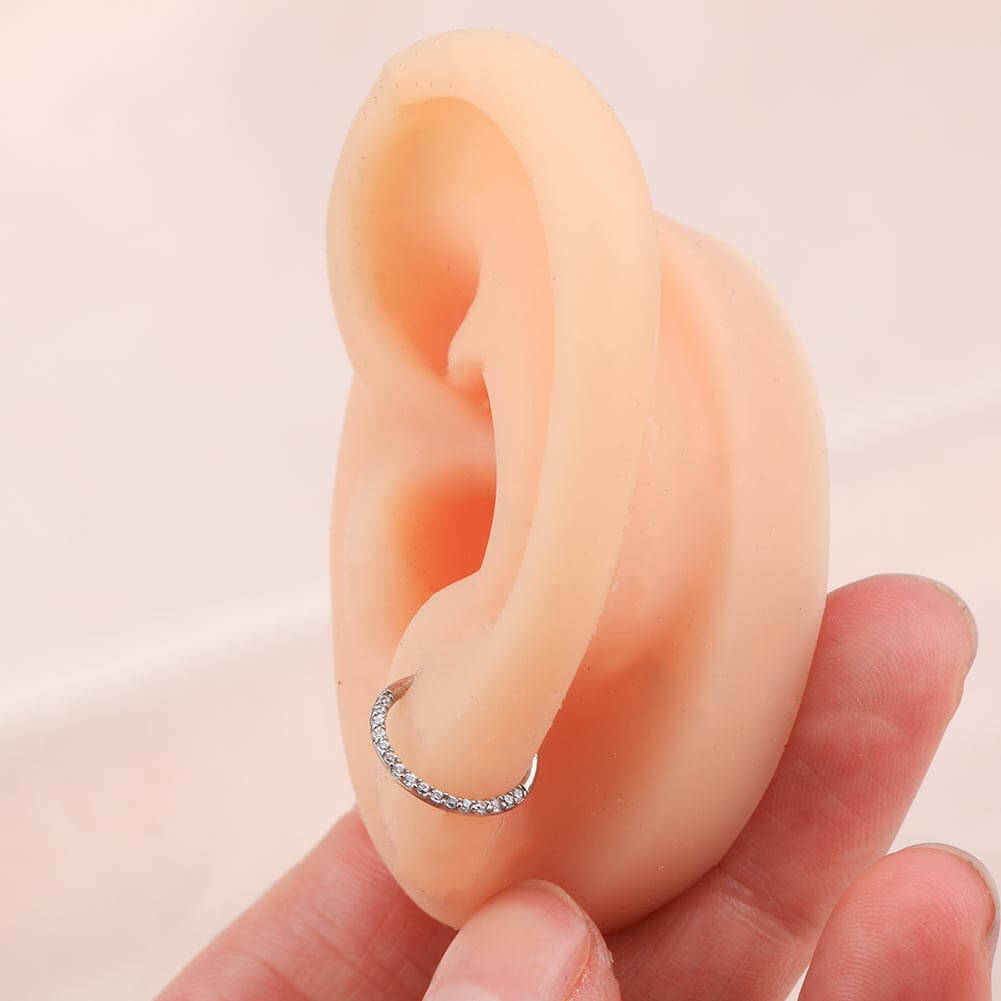  white gold lobe clicker