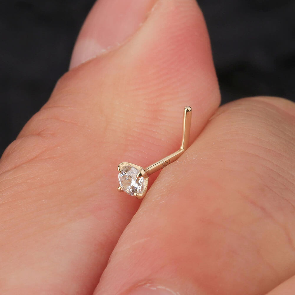 gold diamond nose stud